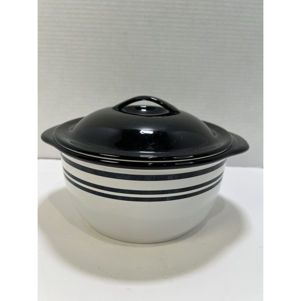 Corelle Coordinates Stoneware 1.5 Qt Round Casserole w/ Lid Black Vintage